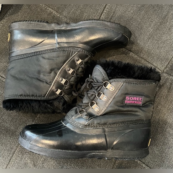 Sorel lined waterproof black size 7 women’s snow boot - Picture 2 of 6